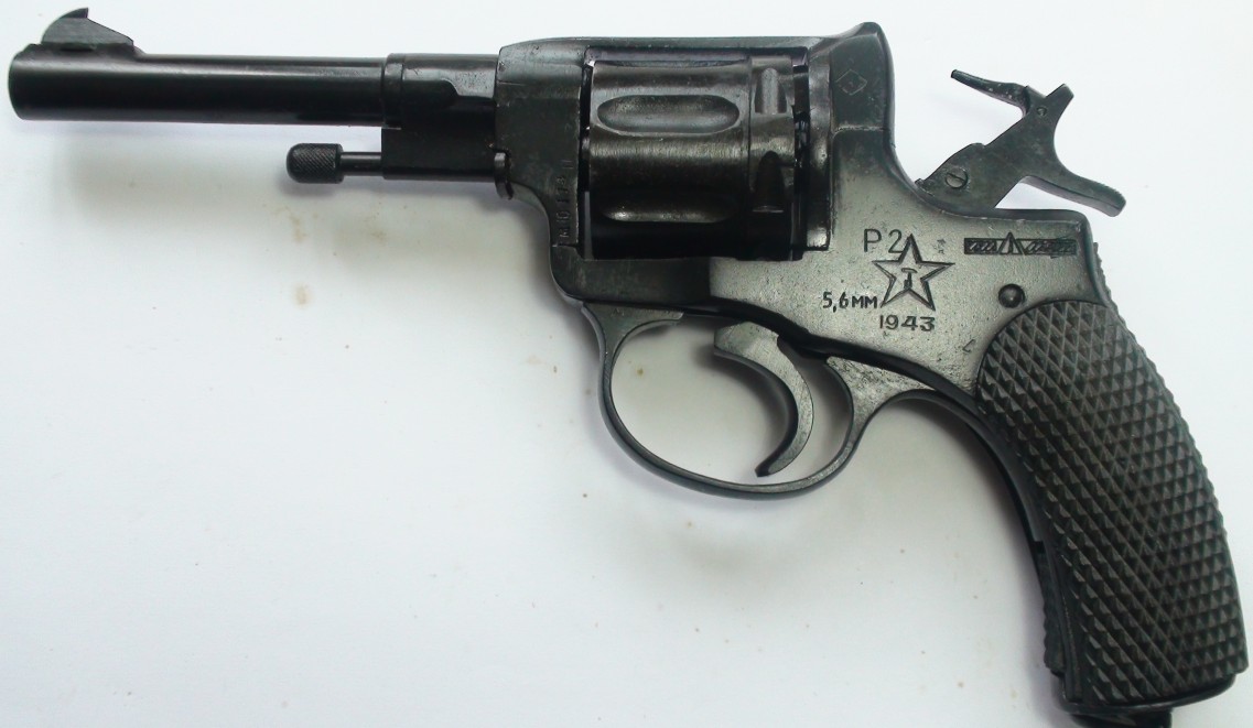 1943 - Left.JPG